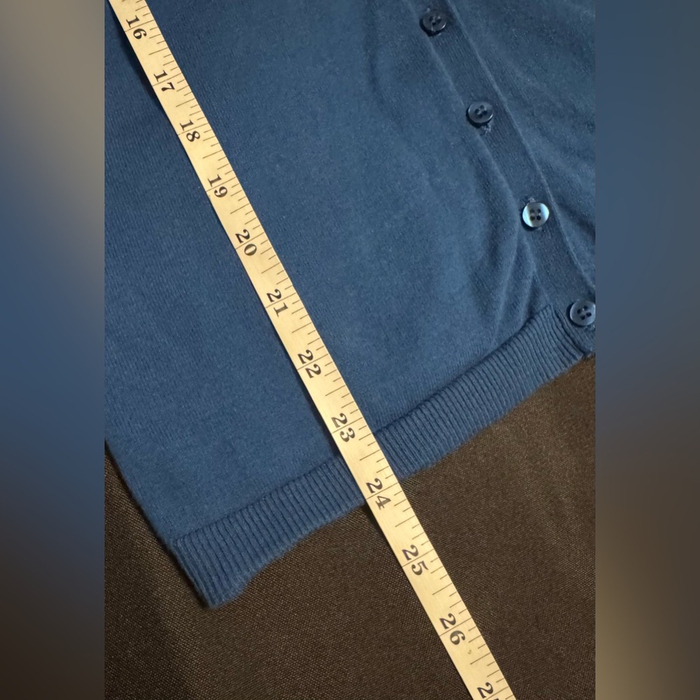 The Limited Blue (Indigo?) Women’s Button Down Cardigan - Picture 7 of 16